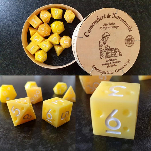 Cheese dice set